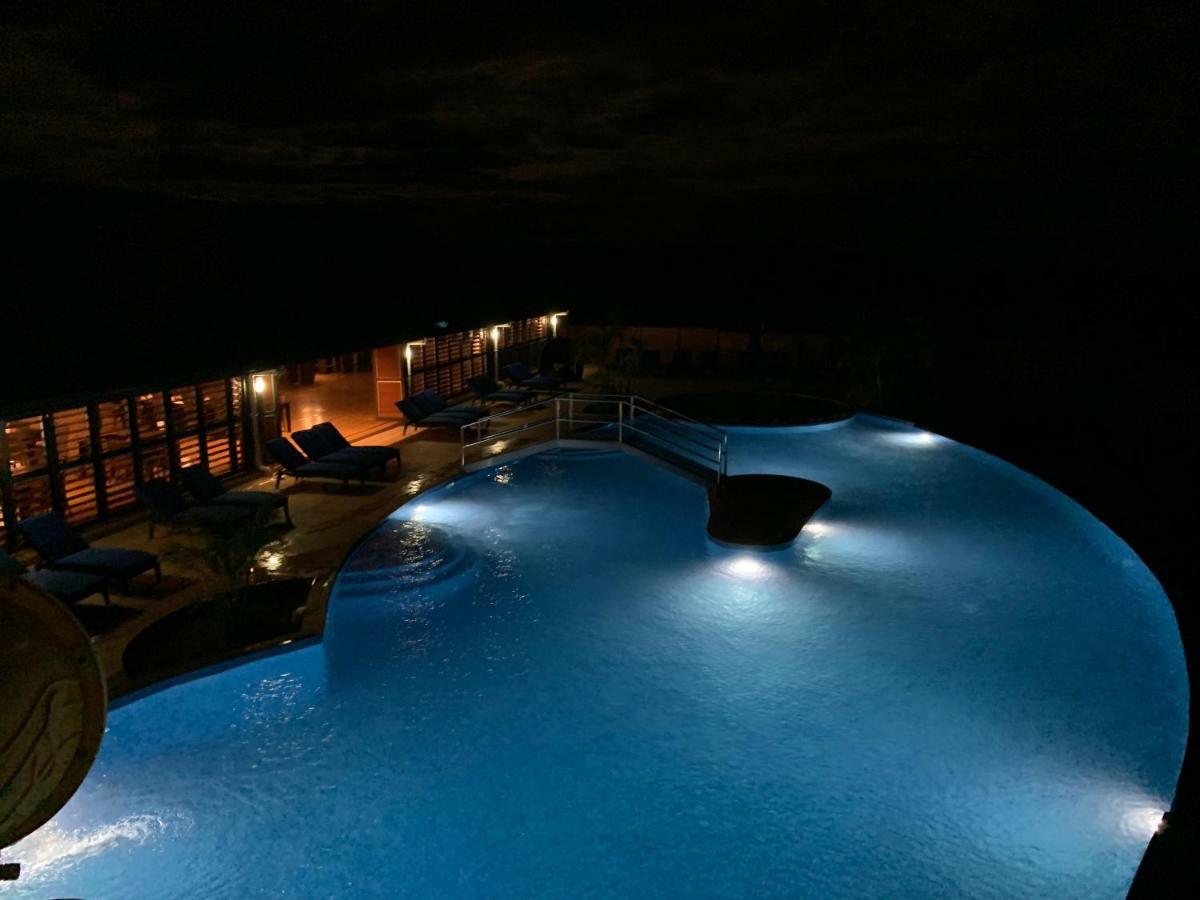 Yadua Bay Resort & Villas Exteriör bild
